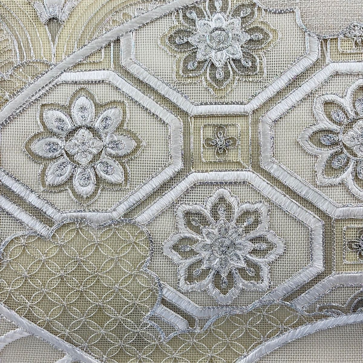 袋帯 秀品 夏帯 紗 扇面 蜀江華文 銀糸 刺繍 ベージュ お太鼓柄
