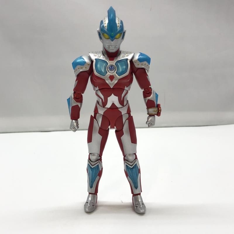 【中古】バンダイ S.H.Figuarts ウルトラマンギンガストリウム 開封品 ウルトラマンギンガ[97]