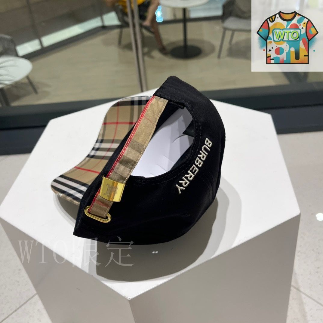 【極美品】BURBERRY ノバチェック　馬柄刺繍 綿バーバリーズ　Mサイズ BURBERRY (バーバリー) コットン チェック ドローコード ケープ