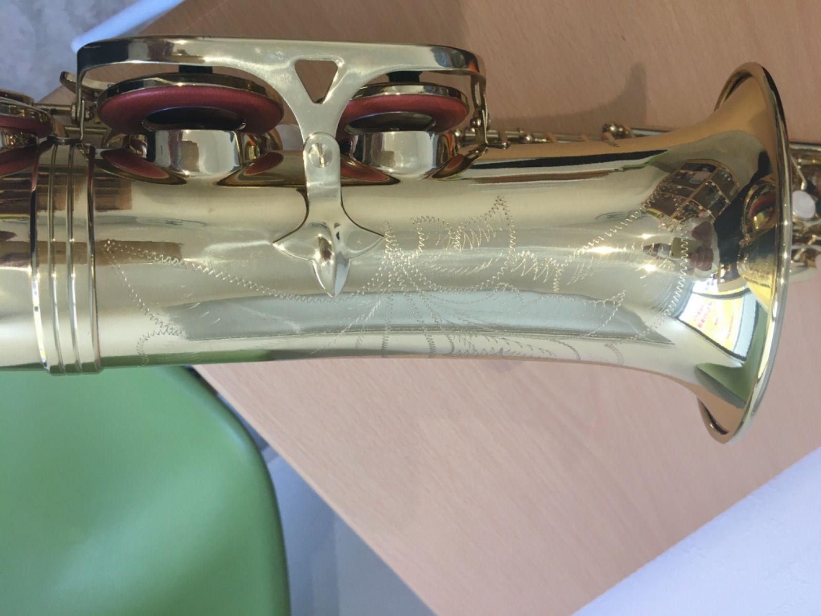 MAVIS アルトサックス JYAS-E100 弦楽器 - メルカリ