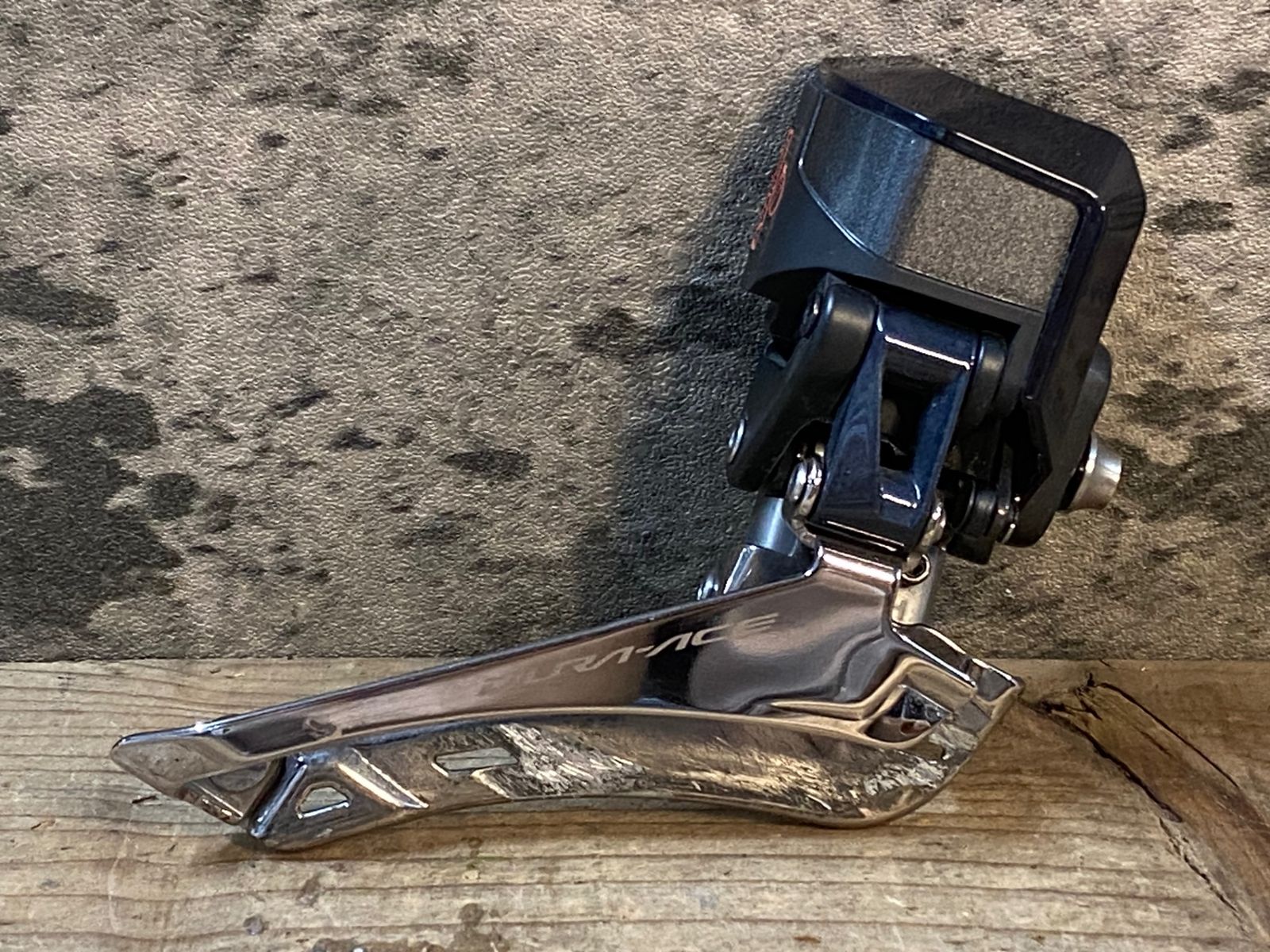 JJ585 シマノ SHIMANO デュラエース FD-R9150 フロントディレイラー 2S Di2 電動 動作 済