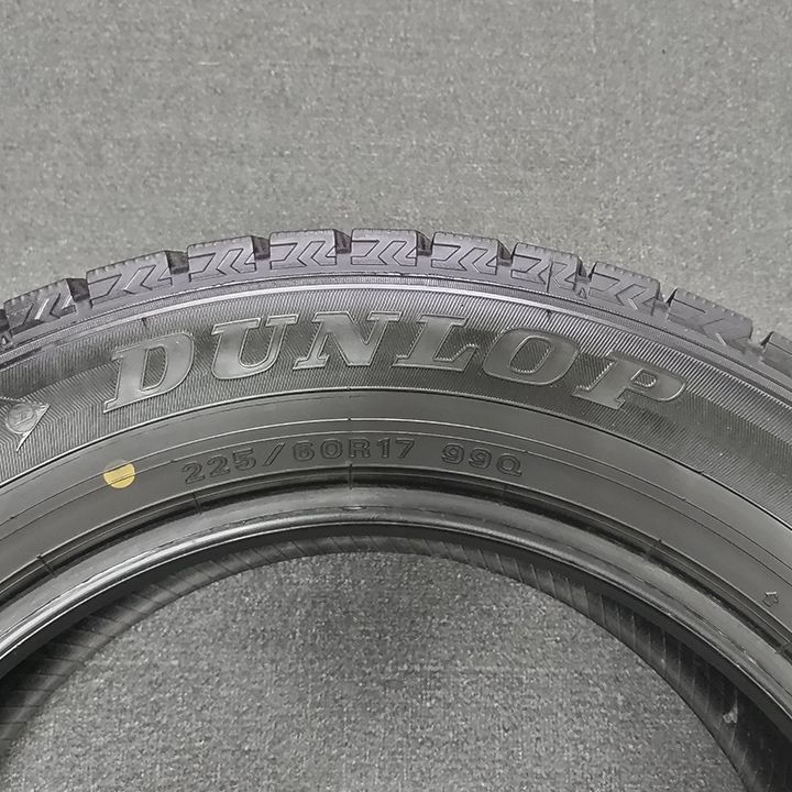 0 T 25061 _スタッドレスタイヤ DUNLOP ダンロップ WINTER MAXX WM 02 225 60 R 17 4本セット