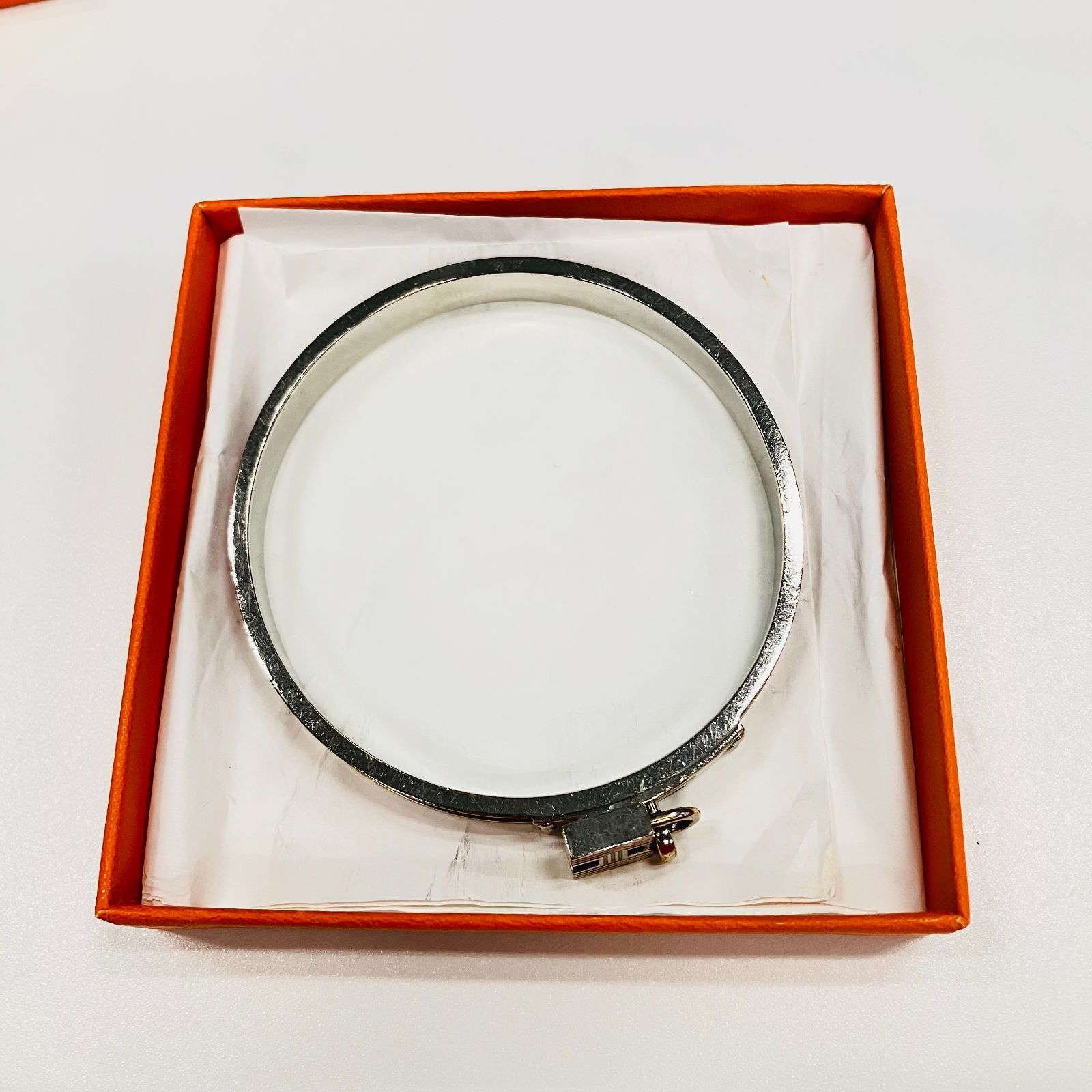 HERMES エルメス Hバングル BOXつき ：x0879 - メルカリ