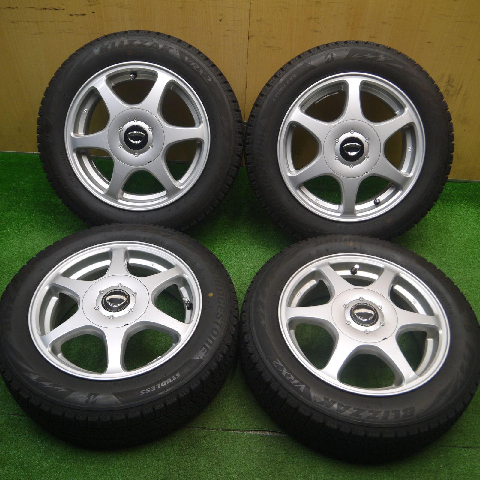 GRASS 極上9分山 国産スタッドレス 165/65R14 ルーミー タンク タンク