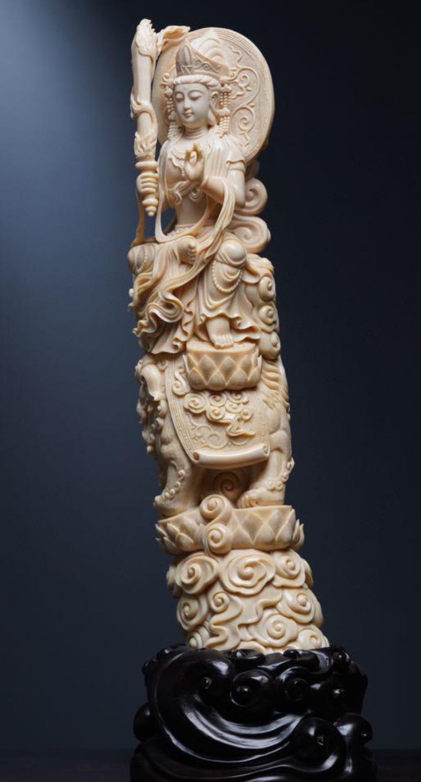 天然マンモス牙精巧な手作り彫刻文殊菩薩 置物