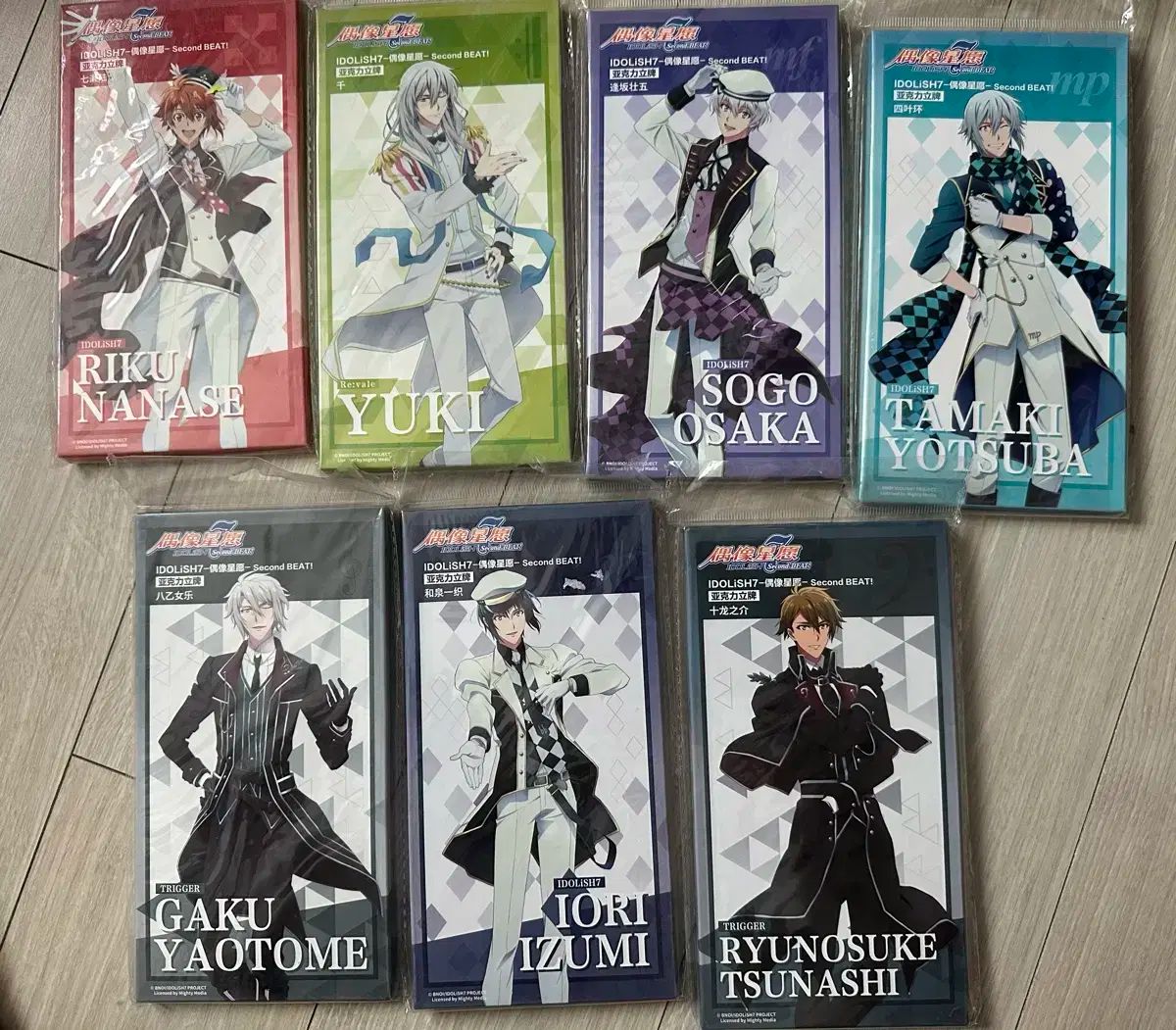 アイドリッシュセブン のみ！雑貨・紙類　大量まとめ売り！200点以上 アイドリッシュセブン のみ！雑貨・紙類 大量まとめ売り！200点以上