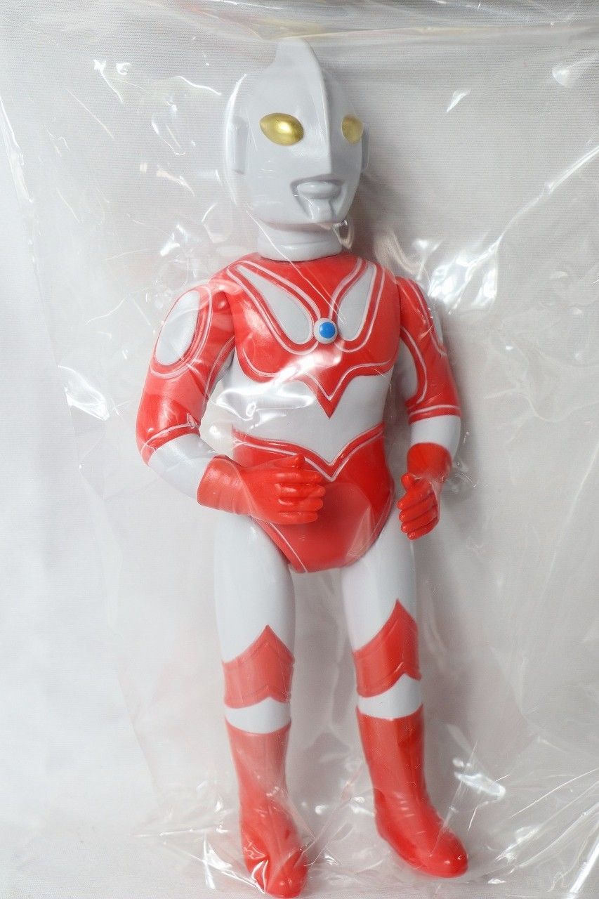 超激得，本物保証 ブルマァク 帰ってきたウルトラマン 赤手袋 ソフビ