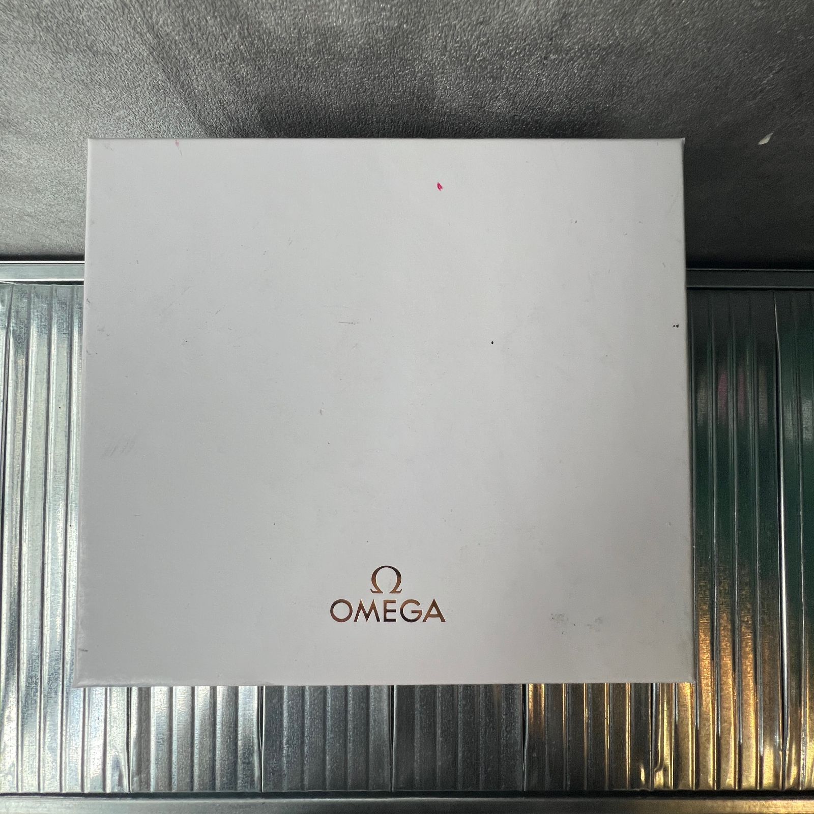 オメガ　腕時計ケース　空箱 OMEGA 純正 Ω オメガ 正規 時計 ケース 箱 ボックス BOX 保護