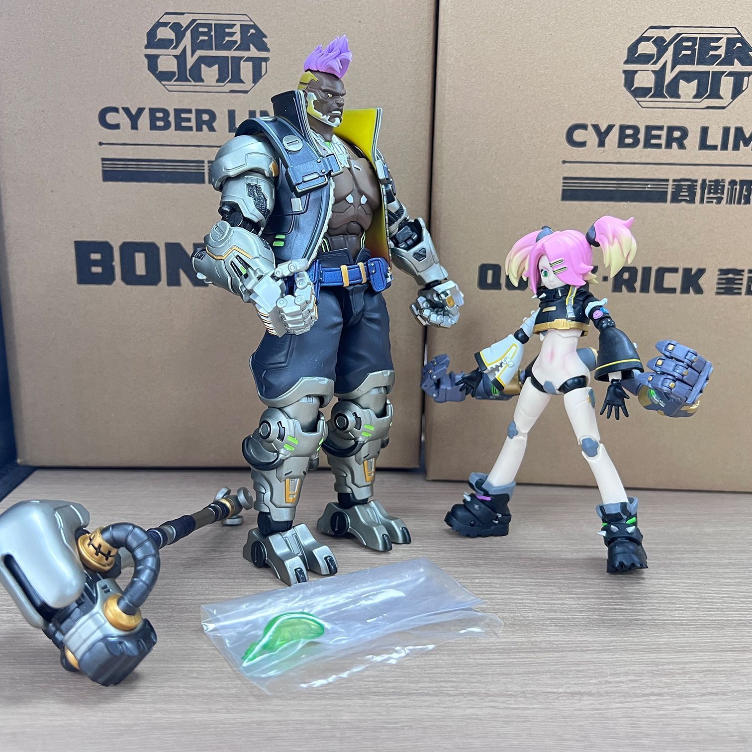 新品・未開封 ジーパーズクリーパーズ 12インチ フィギュア 新品・未開封 ジーパーズクリーパーズ 12インチ フィギュア 新品