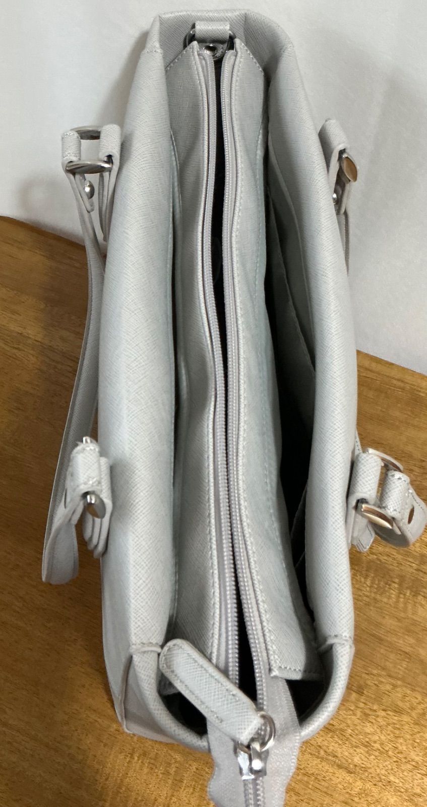 MICHEL KLEIN☆ミッシェルクラン☆A4収納バッグ☆MK☆ショルダー付  