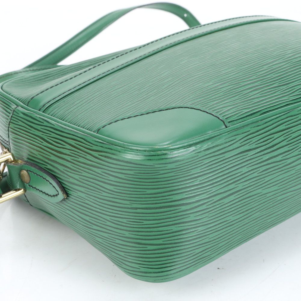 極美品 ルイヴィトン エピ トロカデロ 27 M52304 レザー