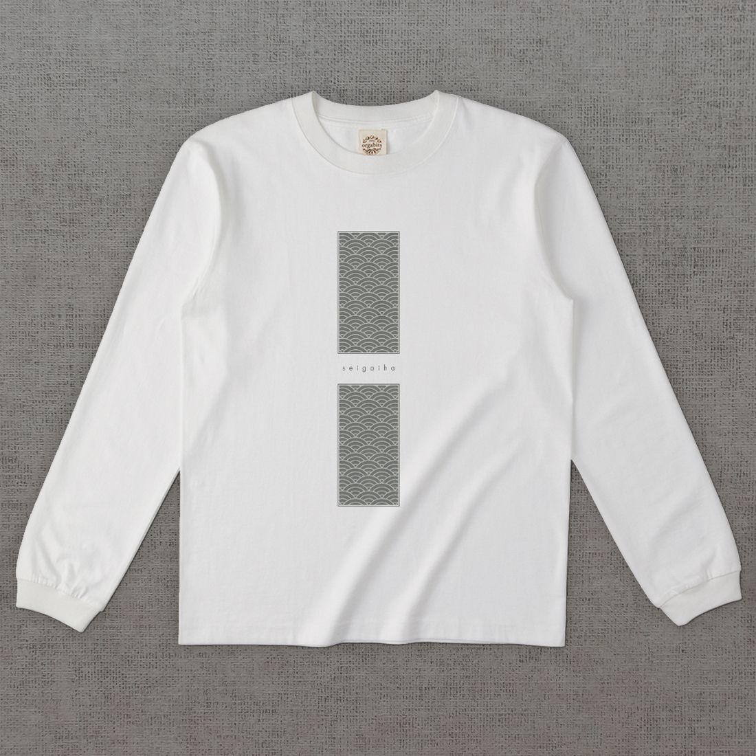 和柄長袖Tシャツ　青海波 -墨・角-［長袖］