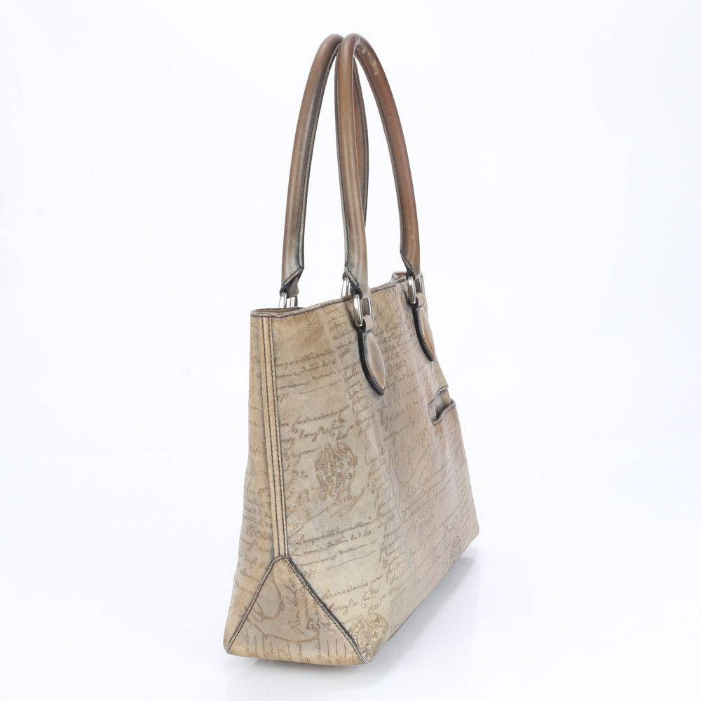 ベルルッティ カリグラフィ トゥジュール スクリット レザー トート  