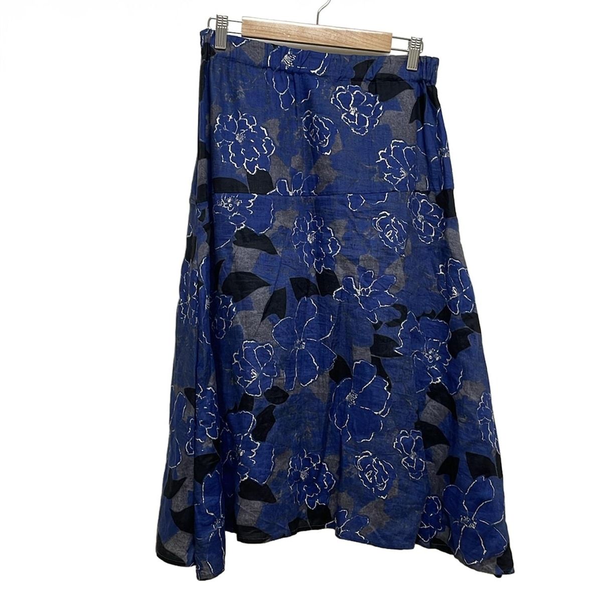 Plantation プランテーション ロングスカート サイズM レディース - ネイビー×黒×マルチ 花柄