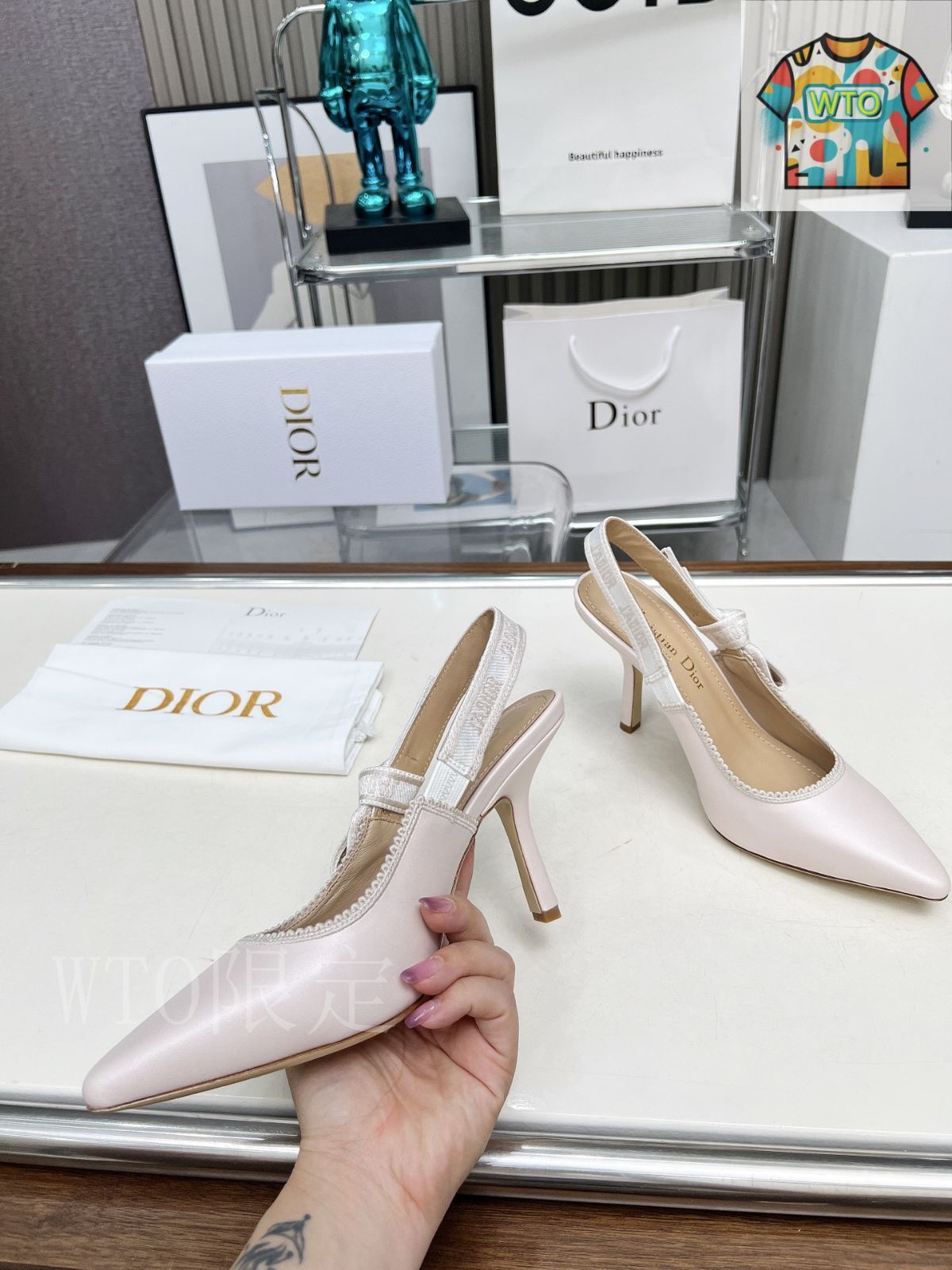 Dior 刺繍ハイヒール アルファベットロゴリボンサンダル08-1