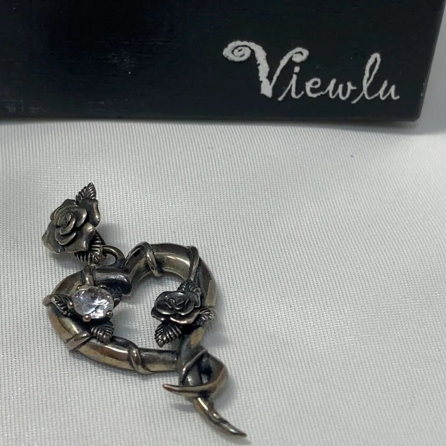Viewlu ペアペンダントトップ 最終お値下げ！！〈美品〉ビュールー View lu ヴュールー ペンダント