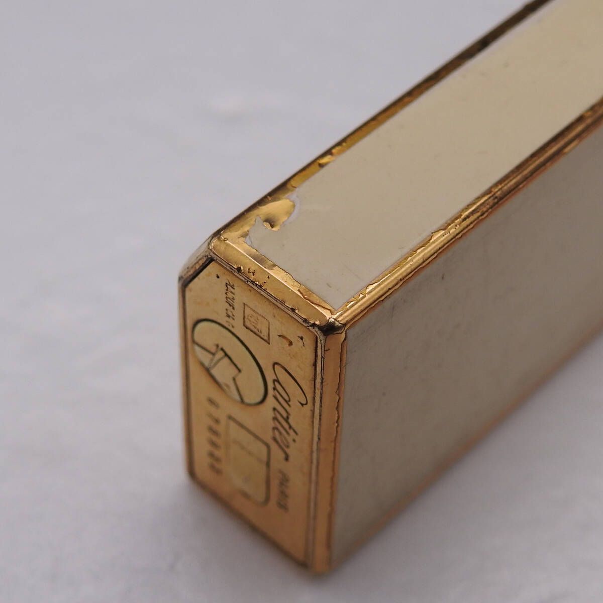 ゴールド×ホワイト