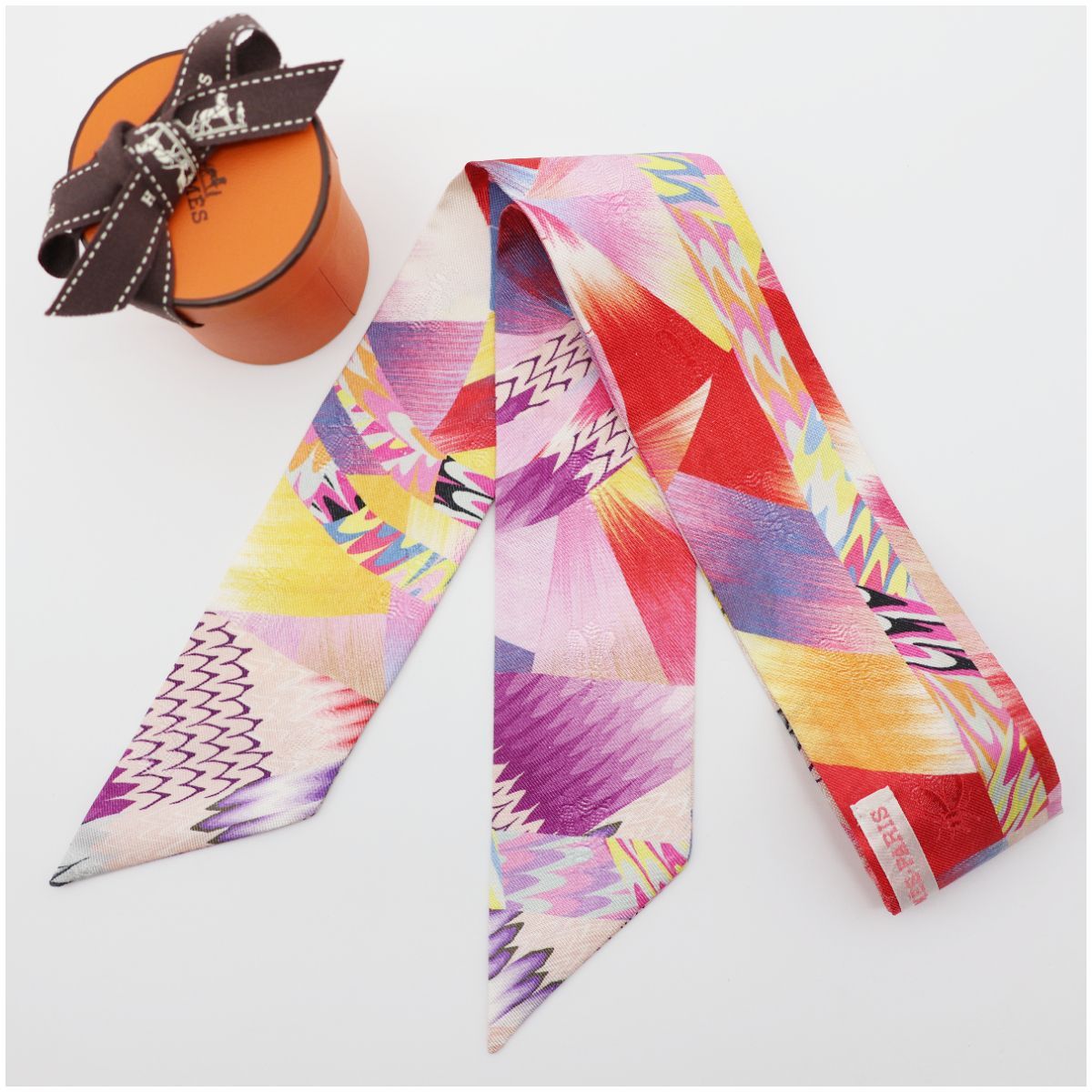 エルメス ツイリー スカーフ「京都マーブル Silk」 箱付 HERMES エルメス ツイリー スカーフ「京都マーブル Silk」 箱付 - メルカリ
