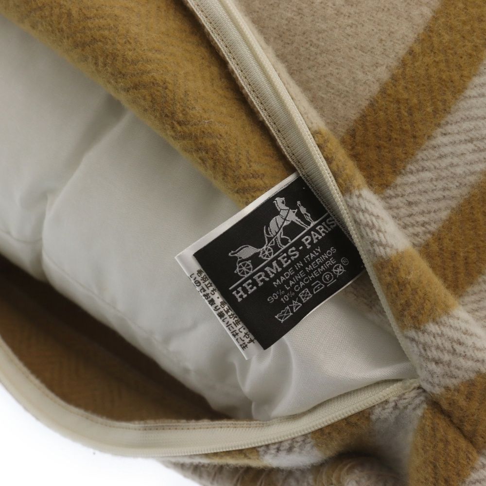 HERMES エルメス クッション イターク キャメル ベージュ エルメス