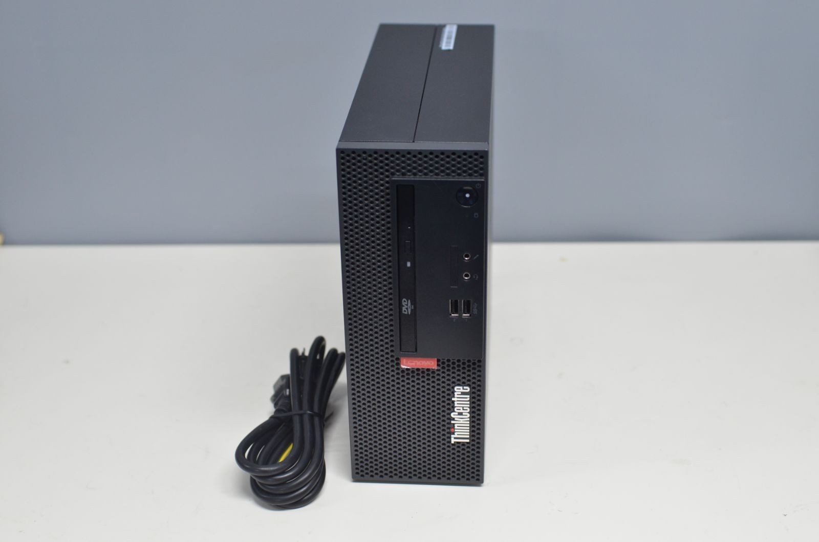 中古LenovoDesktopPC SSD256GB+HDD500GB/16GB - メルカリ 