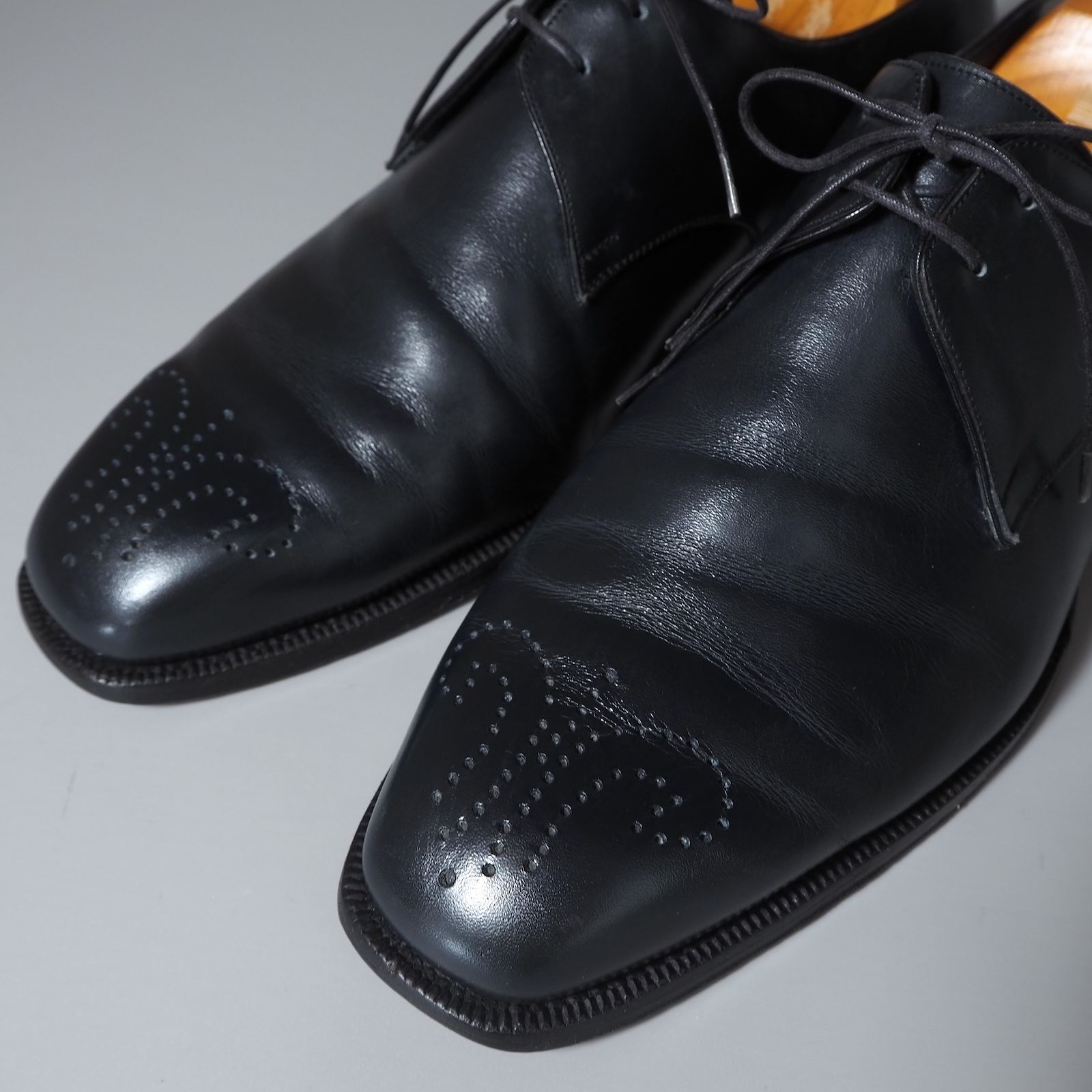 別注品　Enzo Bonafe ブラック　ネイビースエード切り替え　革靴　7.5 エンツォボナフェ Enzo Bonafe メダリオン レザー シューズ 7.5