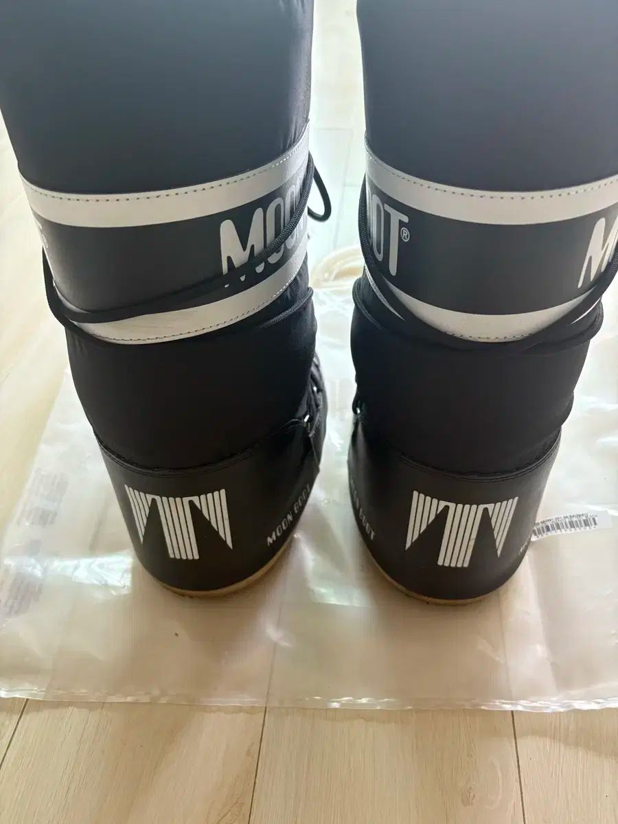 ムーンブーツ