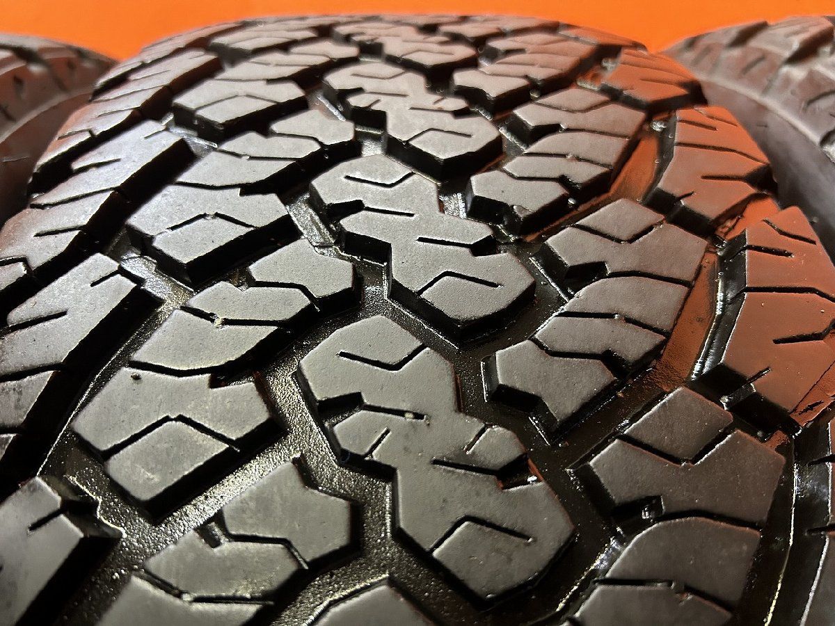 １００％正規品保証！ GRIPMAX A T 265 70R17 17インチ 夏タイヤ 4本 20年製 バリ溝 ホワイトレター FJクルーザー ランクルプラド等 KTS200