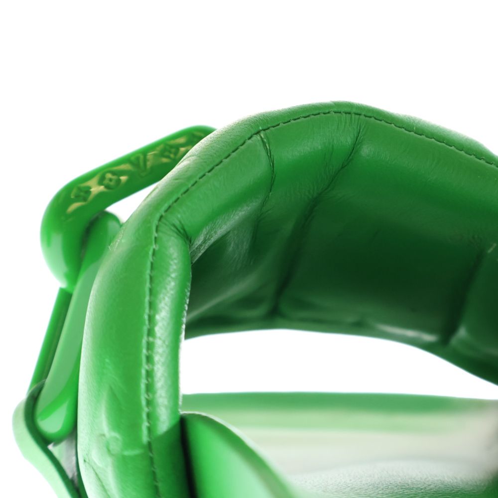 LOUIS VUITTON グリーン スライドサンダル LOUIS VUITTON (ルイヴィトン) LVサンセットライン チェーン装飾