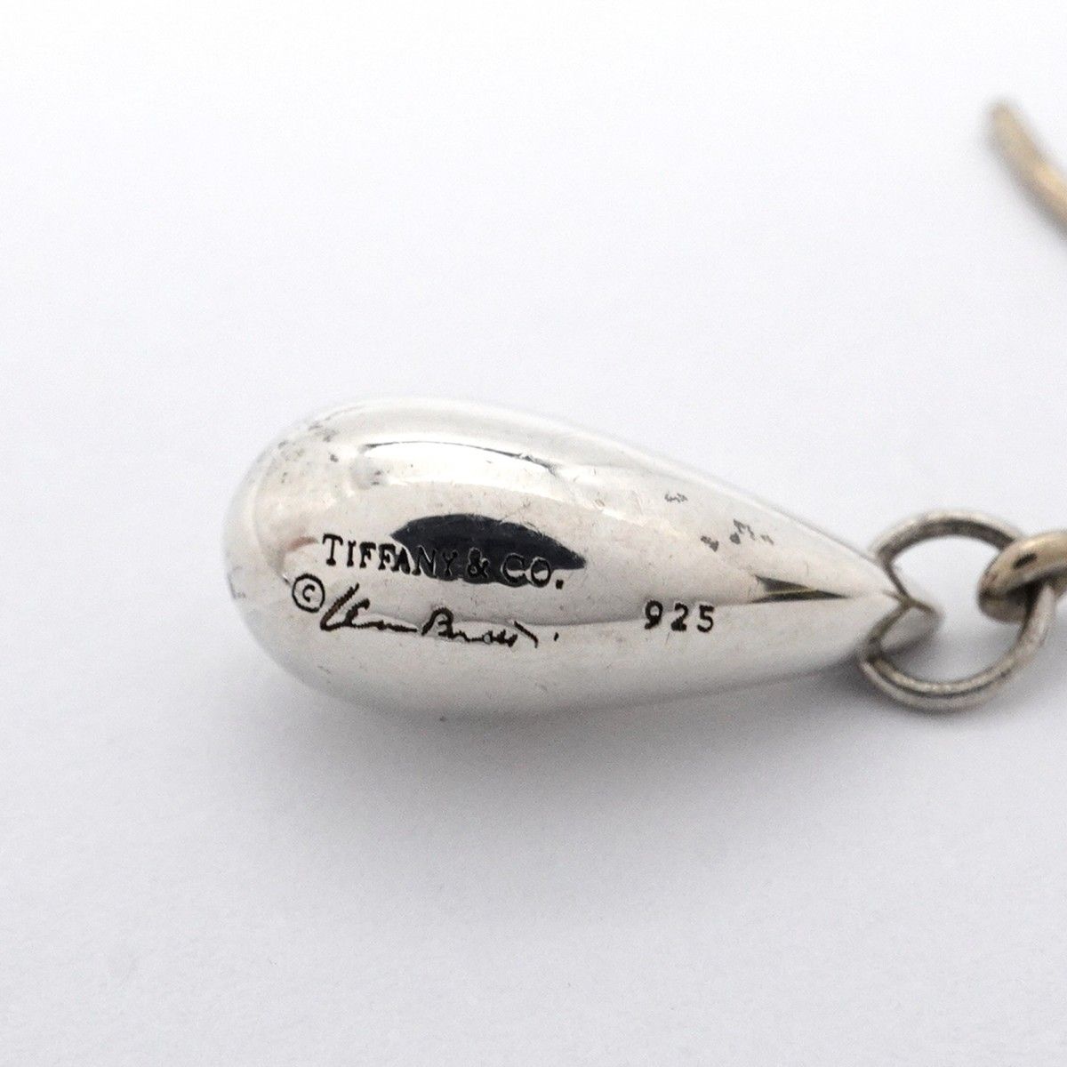 極美品　ティファニー　ティアドロップ　ピアス　Tiffany　925　シルバー 可憐なサイズ♪ Tiffany ティアドロップ シルバーピアス 10mm