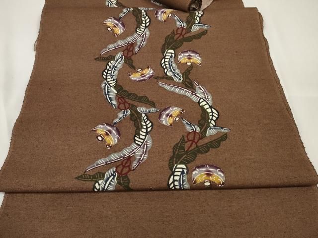 平和屋本店□極上 本場琉球紅型 名古屋帯 帯反物 紬地 草花 焦茶色 共