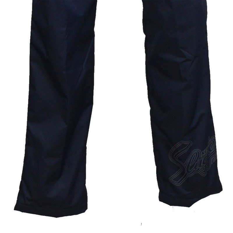 Slugger ウインドブレーカー