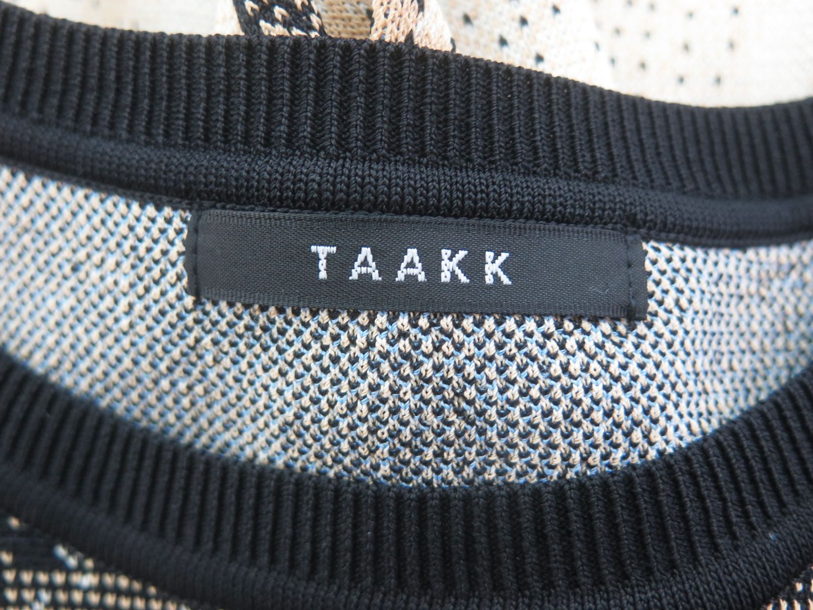 新品未使用 24AW TAAKK JACQUARD KNIT TAAKK - 2024AW - God is in the details amidst the cycle of