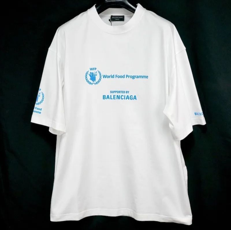 BALENCIAGA バレンシアガ WFP ミディアム フィット Tシャツ 612966 TMVL2 ホワイト サイズXXL 新品未使用 - メルカリ