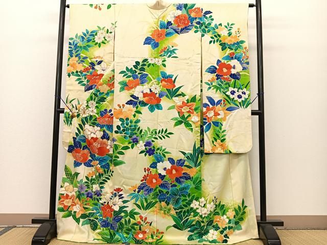 アウトレット 価格ファッション - 平和屋着物□豪華振袖 駒刺繍