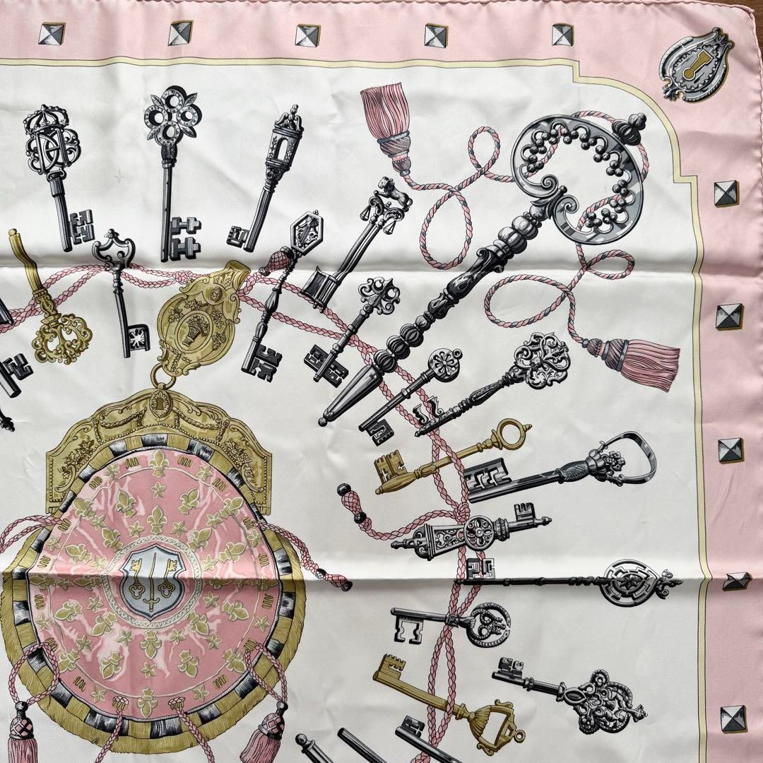  HERMES エルメス カレ90 スカーフ LES CLES 鍵 シルク ピンク バンダナ スカーフ 小物