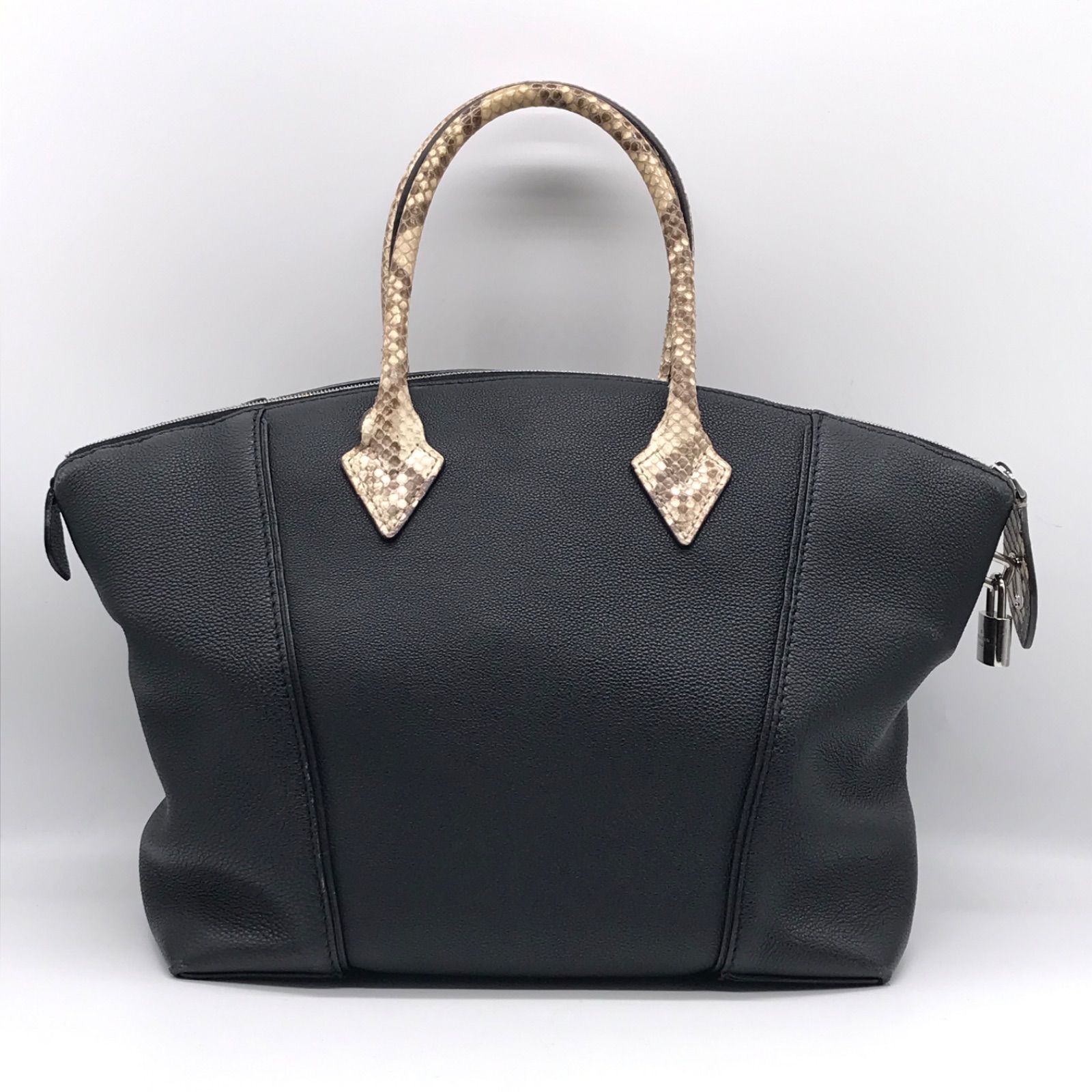 パルナセア パイソン