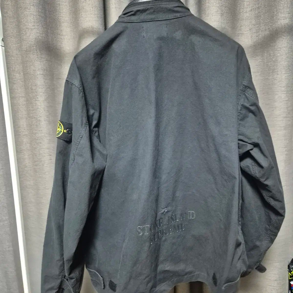 L Supreme シュプリーム STONE ISLAND ストーンアイランド コーデュラ シェル ジャケット