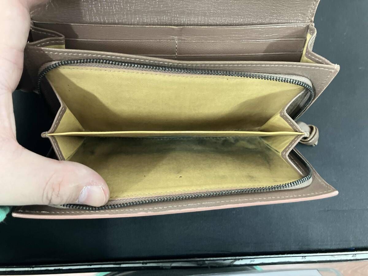 ボッテガヴェネタ イントレチャート