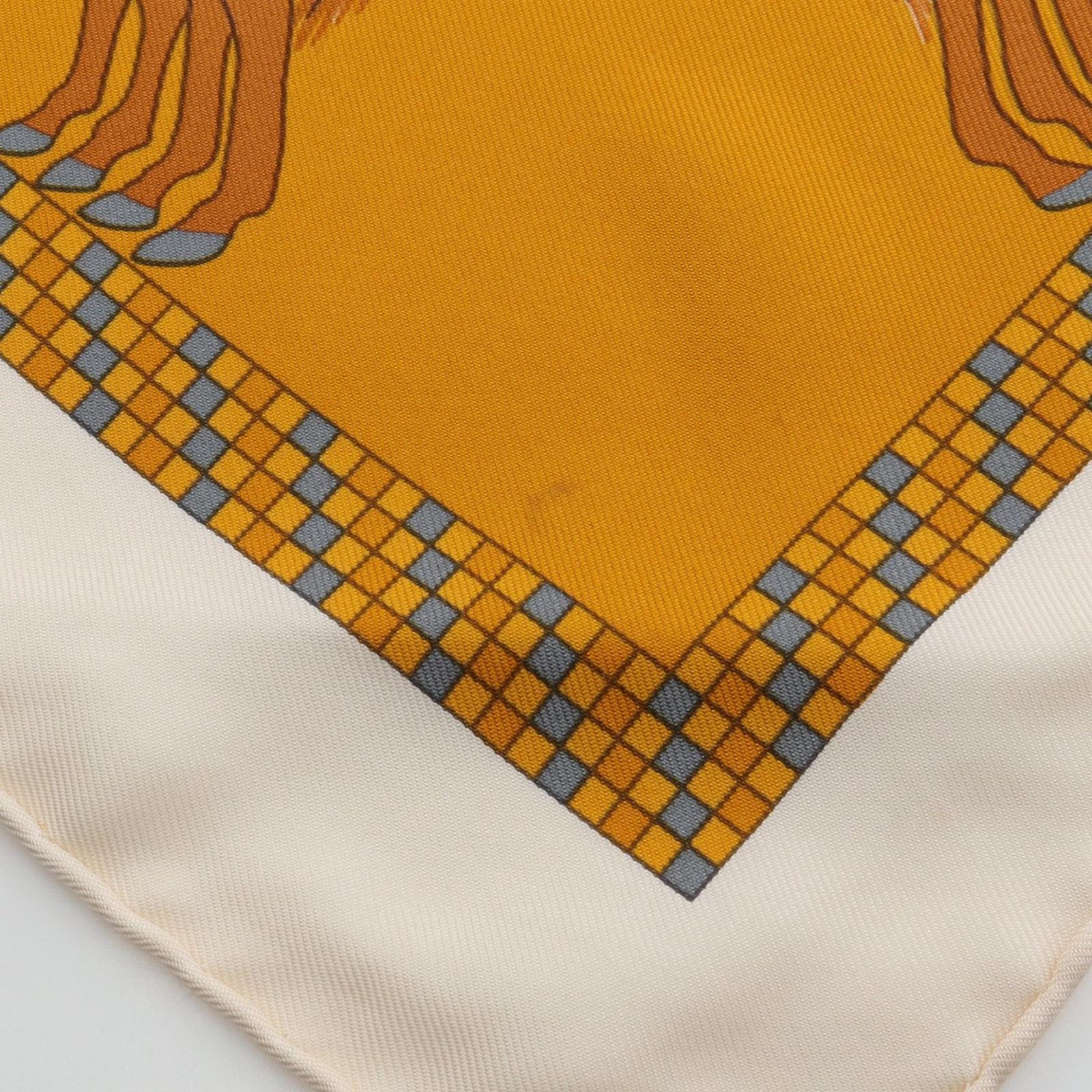 HERMES エルメス カレ90 HARNAIS FRANCAIS スカーフ 楽天市場】【アパレル】HERMES エルメス カレ90 スカーフ 大判