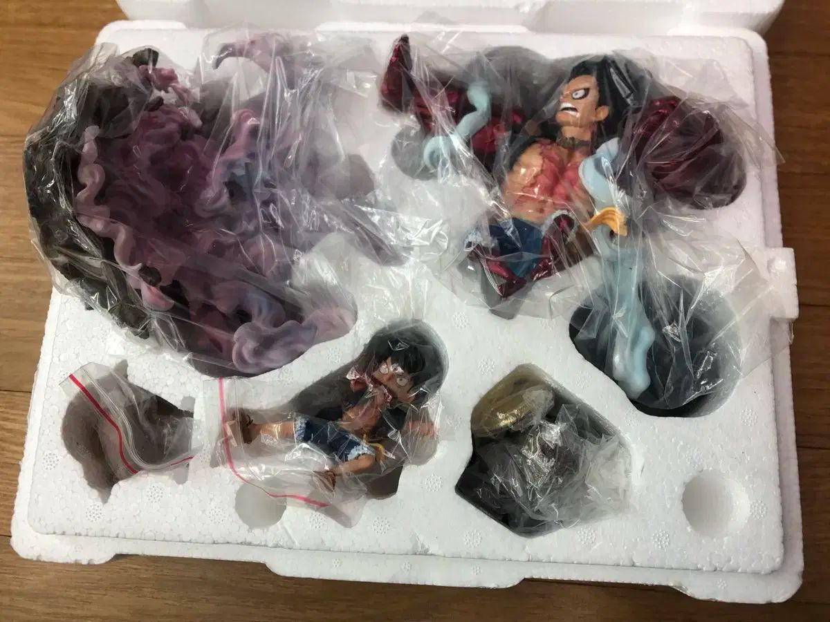 ONE PIECE フィギュア yang - xz studio XS モンキー D ルフィ ルフィ ギア4 レジン