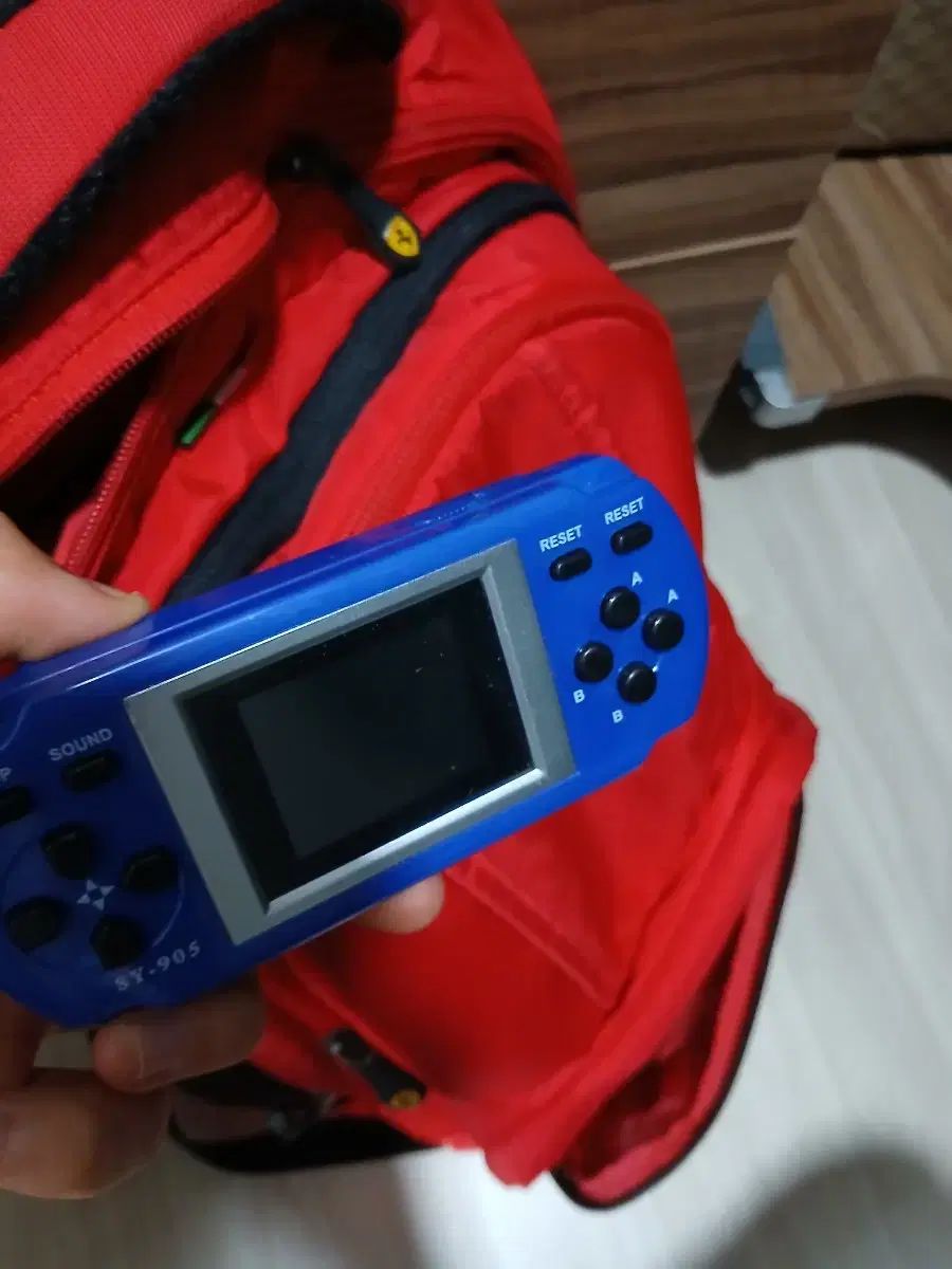 Ferrari フェラーリ ランドセル ＋ マリオ ゲームコンソール