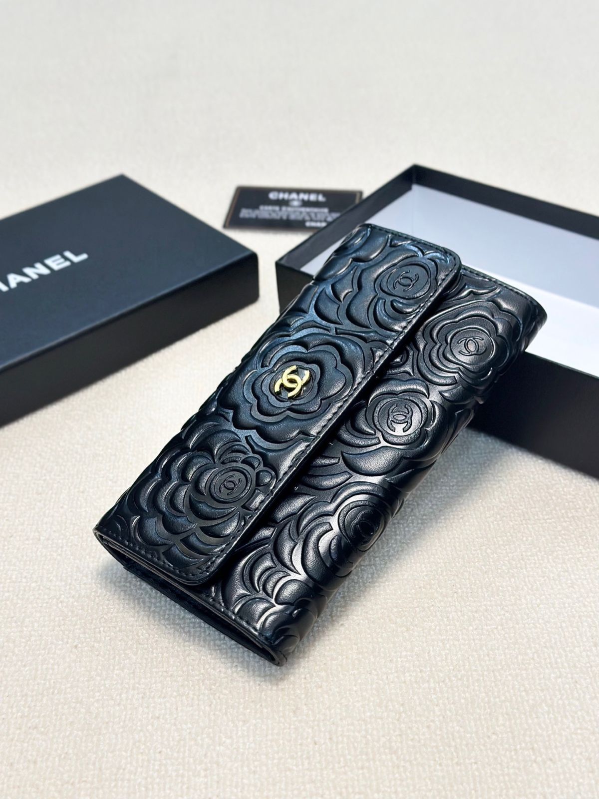 ⭐CHANEL⭐カメリア⭐ウォレット⭐ CHANEL シャネル 財布 コンパクトサイフ 三つ折り財布 スモール