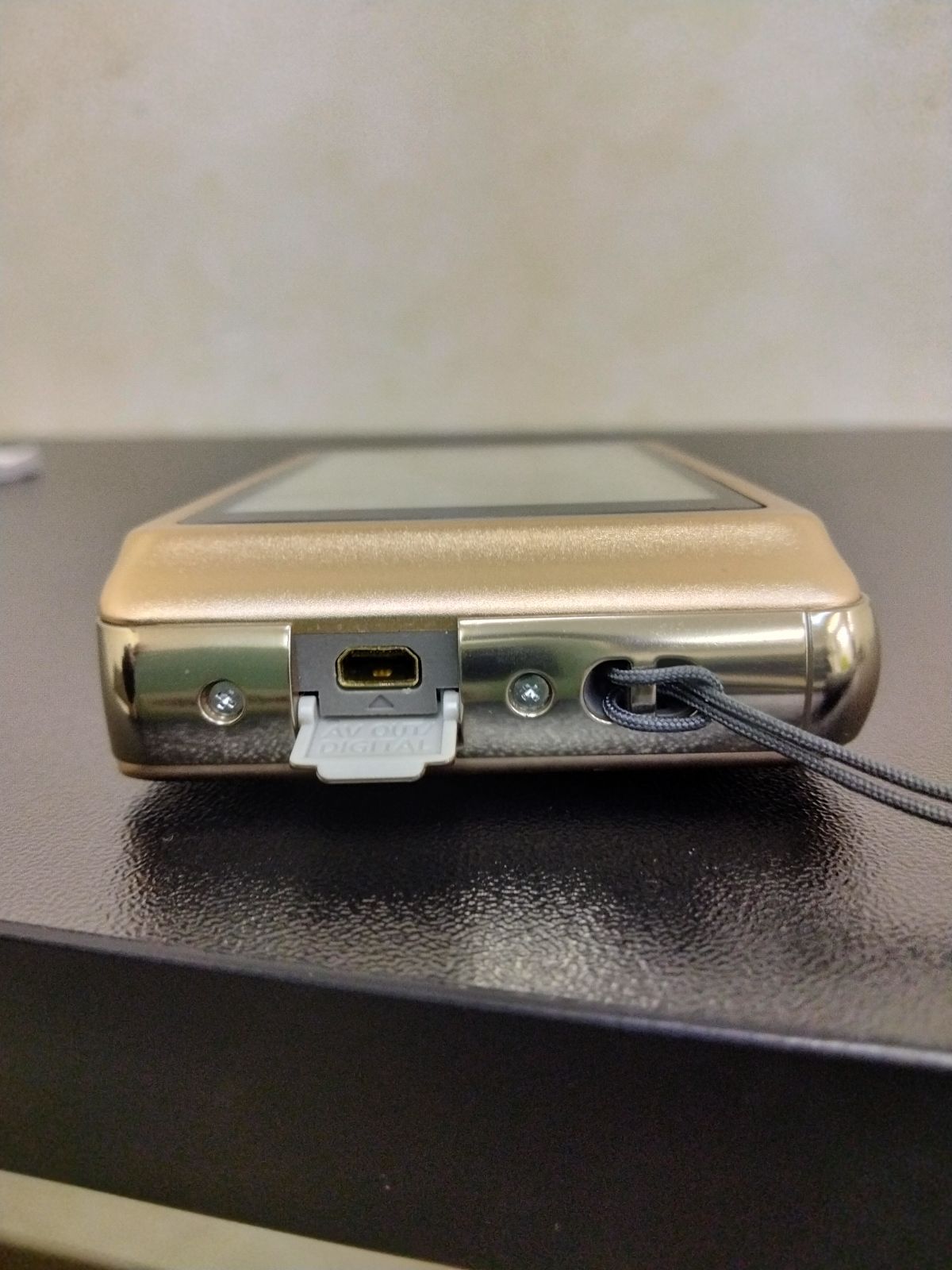 ジャンク品】Panasonic LUMIX デジタルカメラ DMC-FH7 シャイン