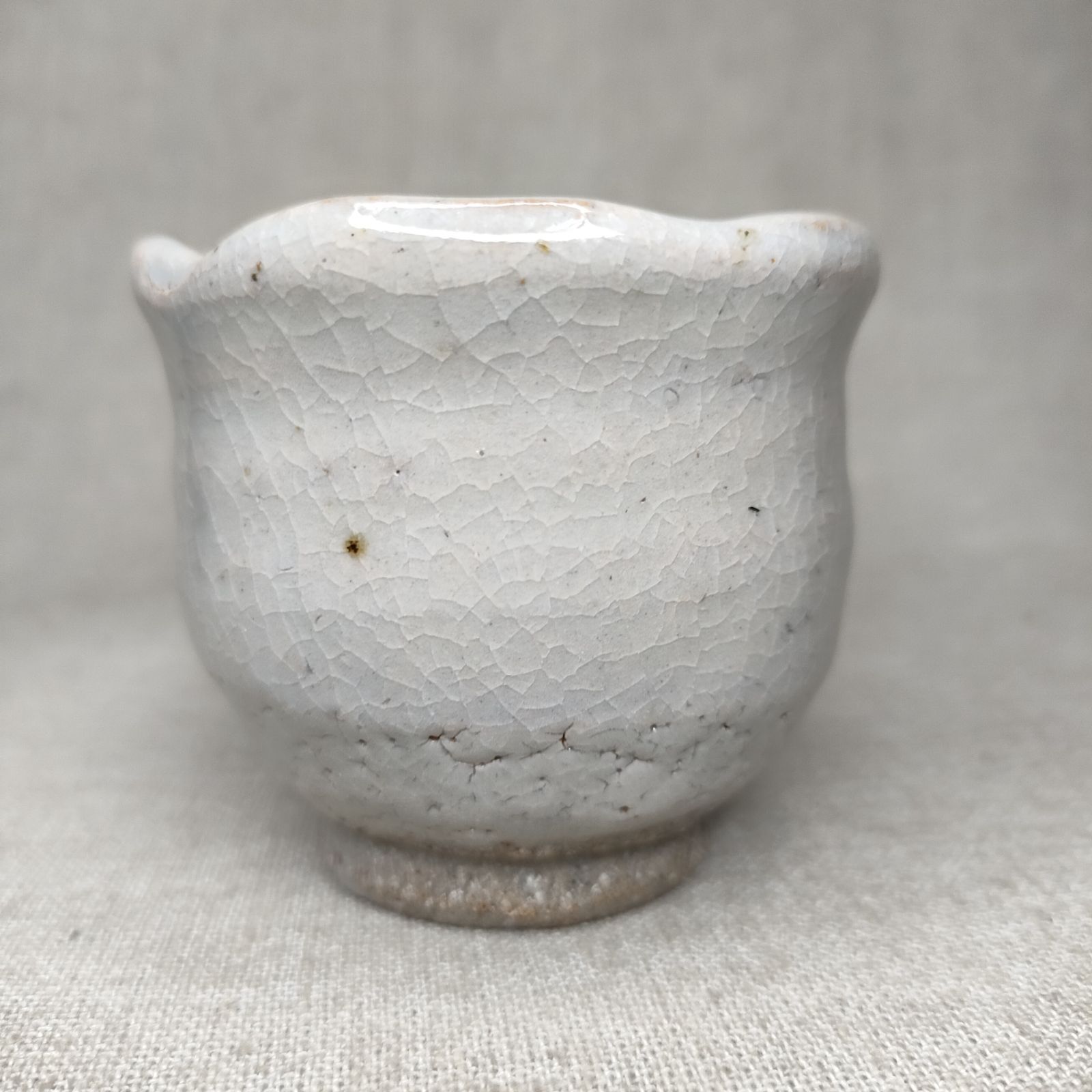 粉引ぐい呑 粉引ぐい呑 花弁ぐい呑 sake-cup gui-nomi sazan-gama - メルカリ