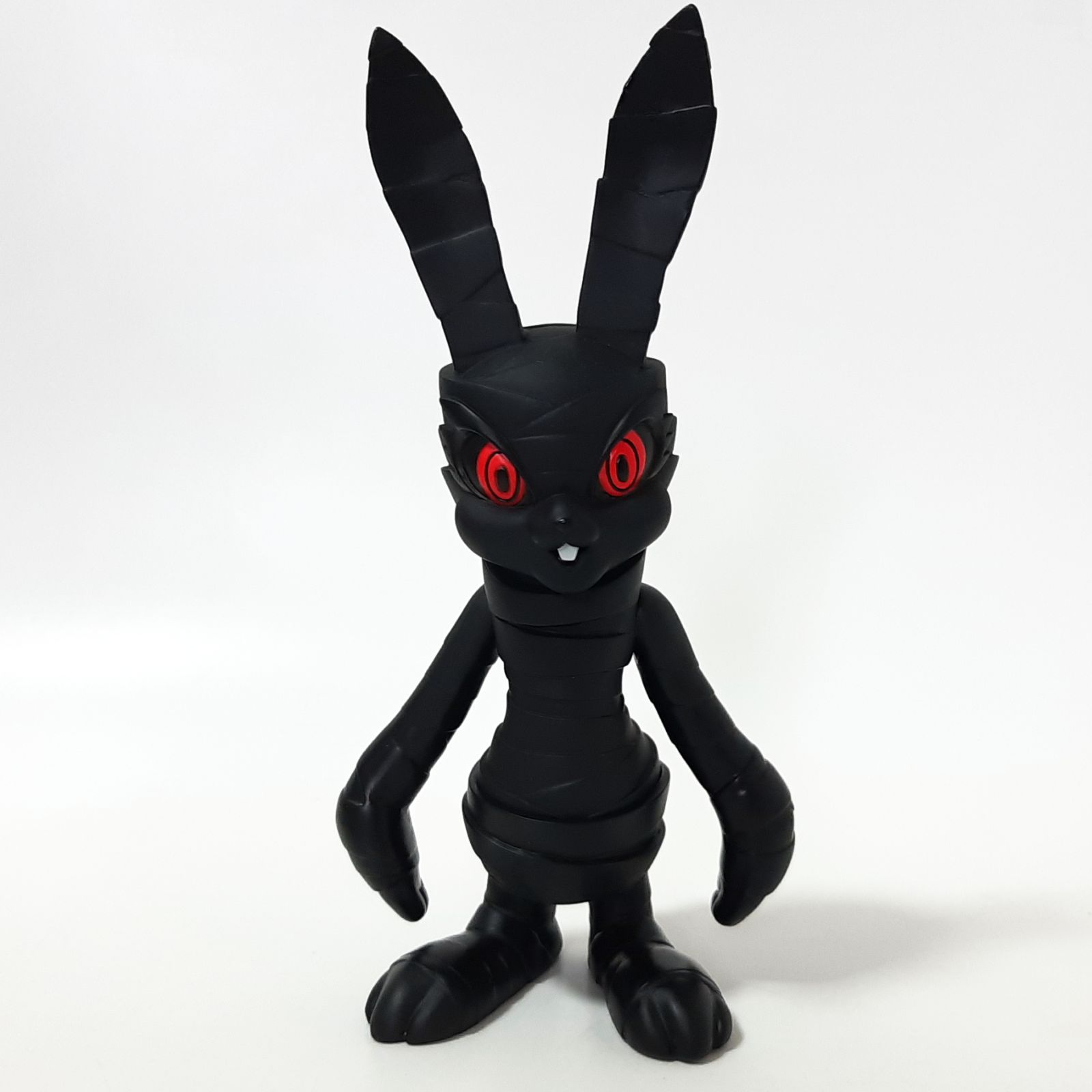 ALGONQUINS アルゴンキン マミー・ザ・ラビット フィギュア