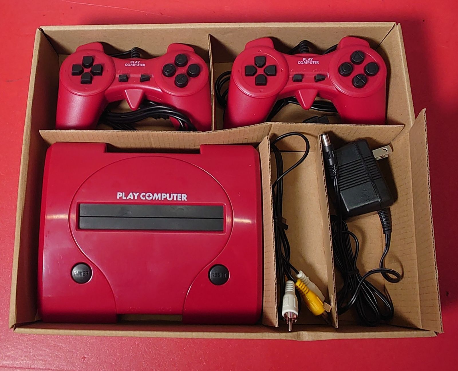 □FC互換ゲーム機 プレイコンピューターSP ゲーム30 4th(レッド