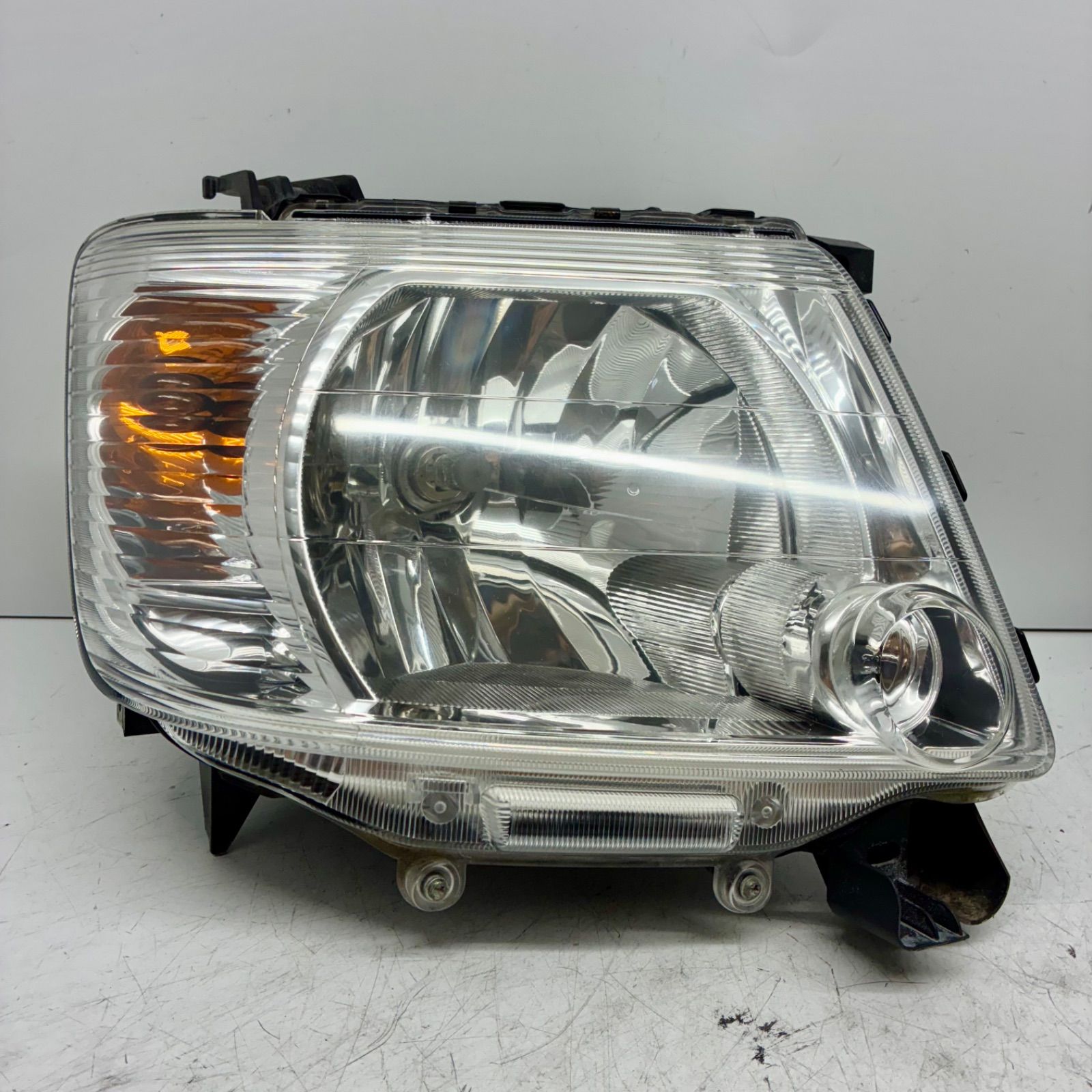 三菱 ekワゴン H-81W 前期 ヘッドライト 左右 売り切り LA-H81W EKスポーツ HID H91W P3247 ヘッドライト 左右 07-09