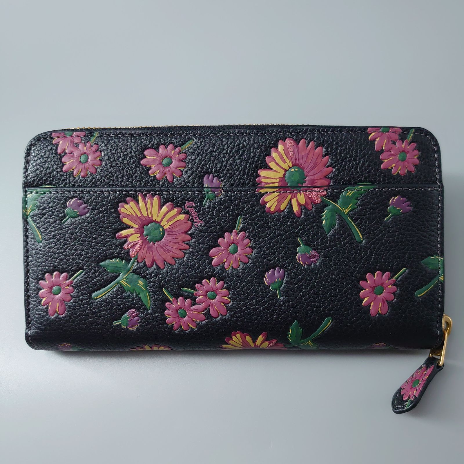 COACH コーチ アコーディオン ジップ ウォレット フローラル プリント