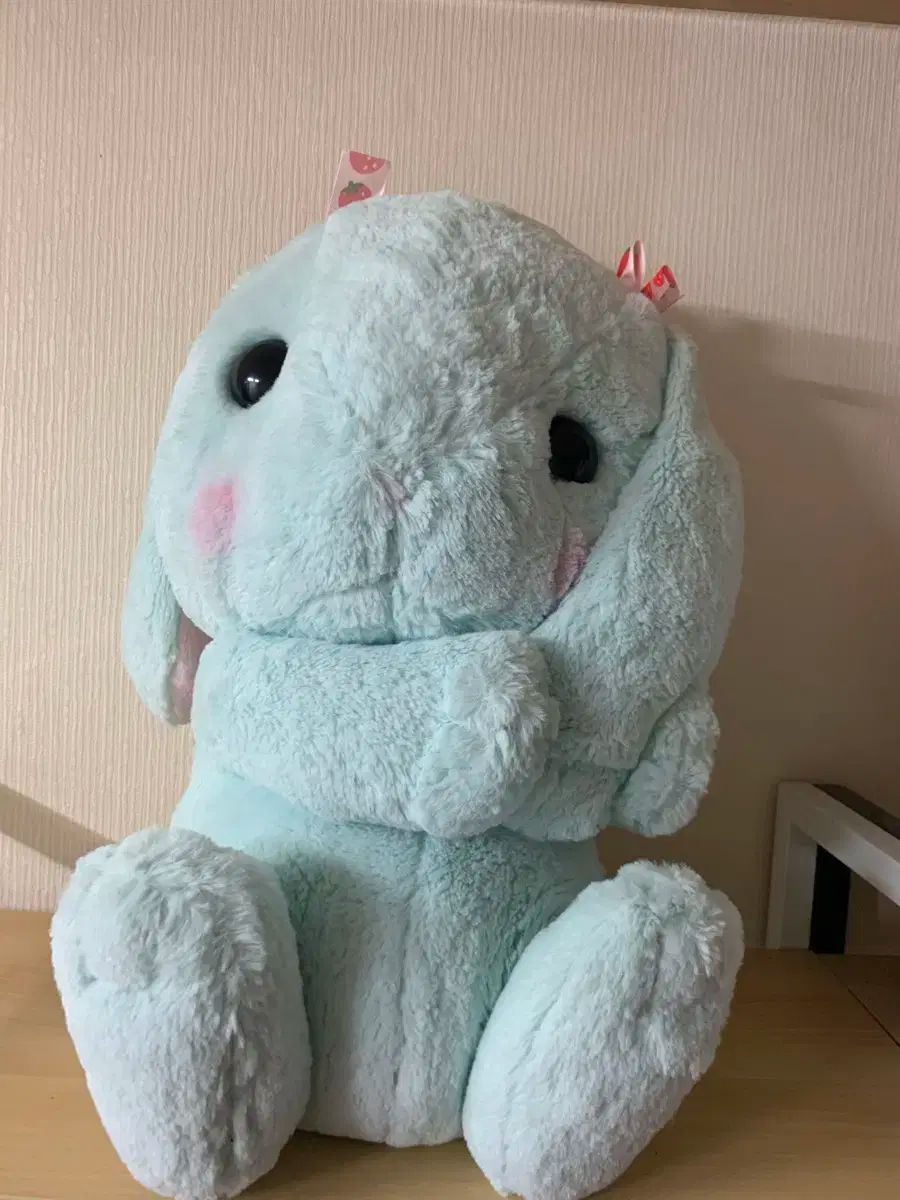 アミューズ ウサギ人形 日本 正規品 うさぎ ロトピ コロン 人形 売ります