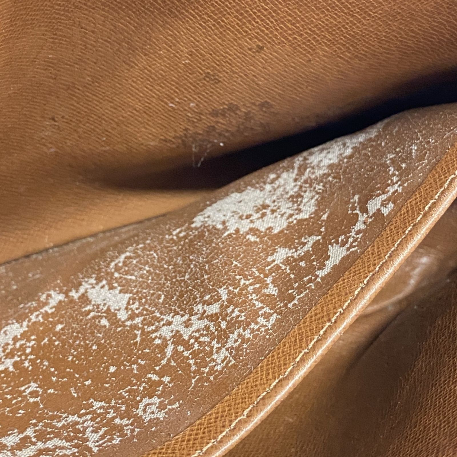 モノグラム コンピエーニュ23